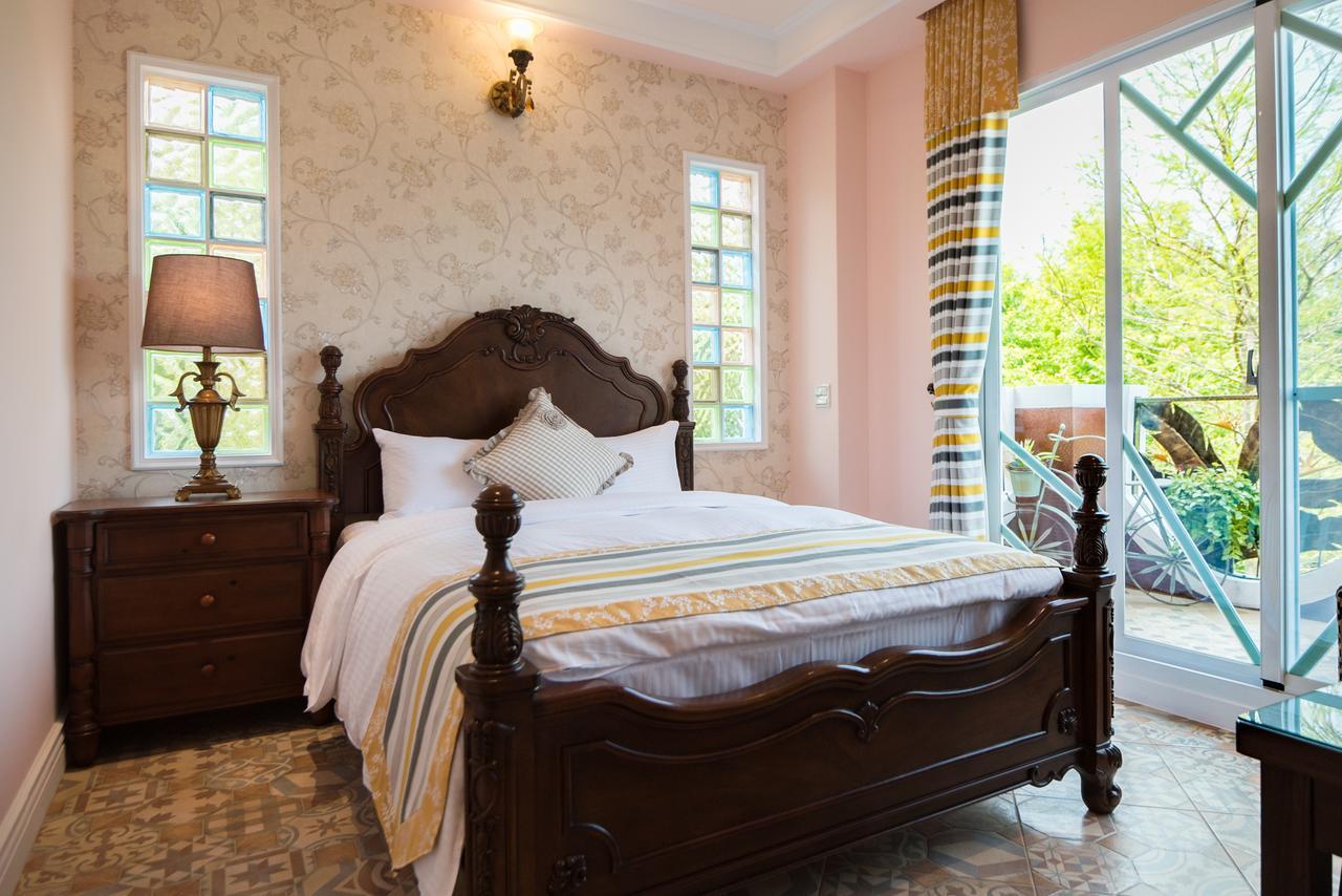 山閱聖堡羅莊園 Bed & Breakfast Yuchi Exterior photo