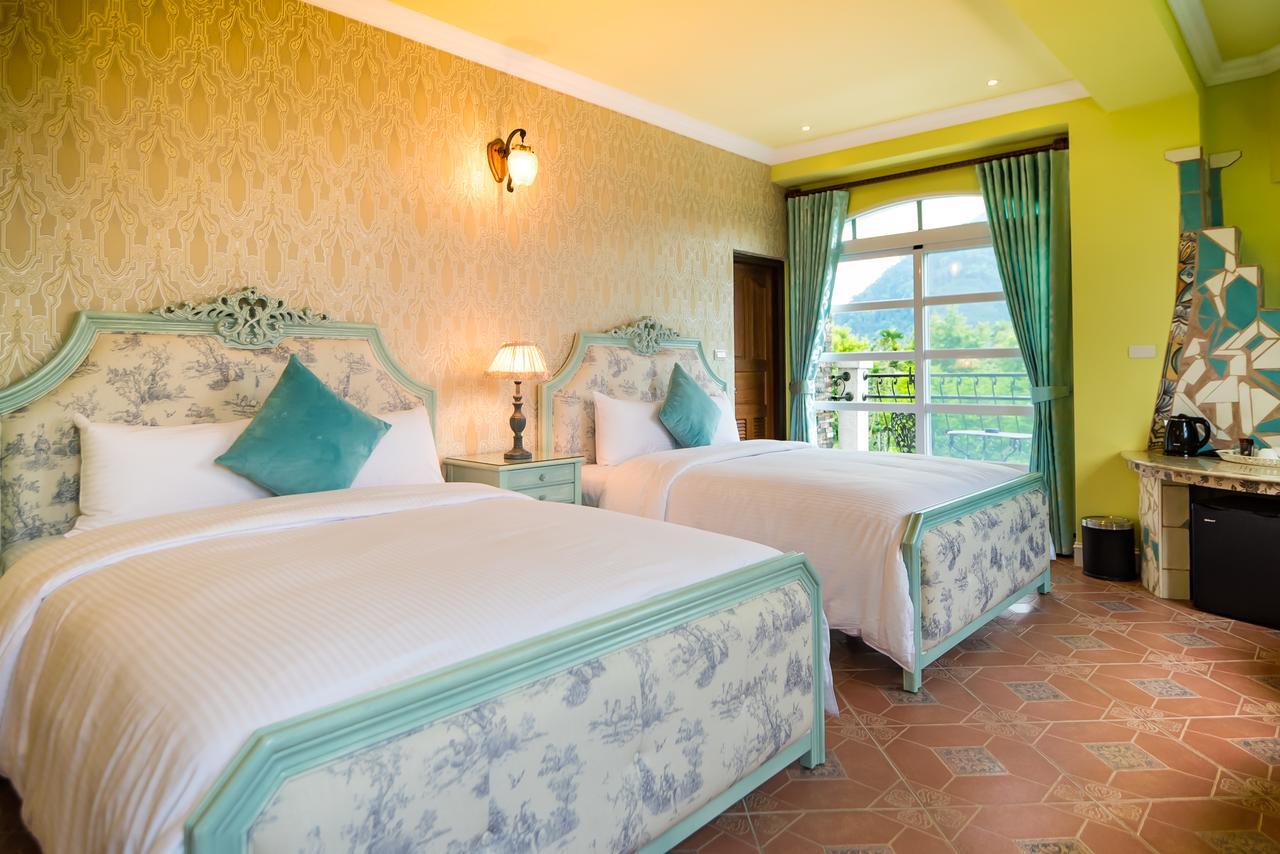 山閱聖堡羅莊園 Bed & Breakfast Yuchi Exterior photo