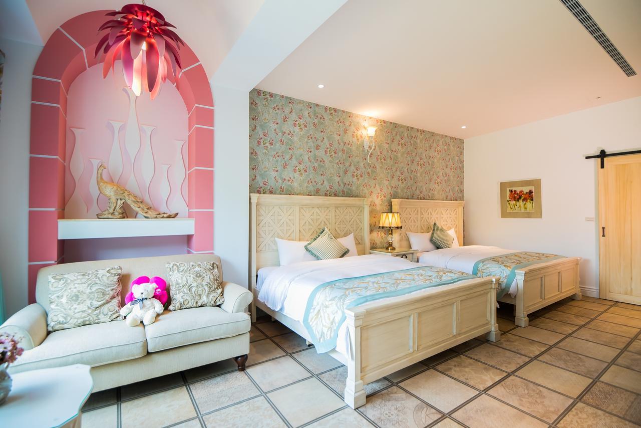 山閱聖堡羅莊園 Bed & Breakfast Yuchi Exterior photo