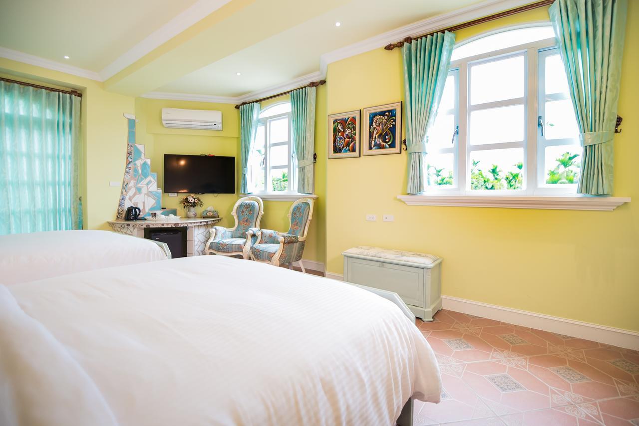 山閱聖堡羅莊園 Bed & Breakfast Yuchi Exterior photo